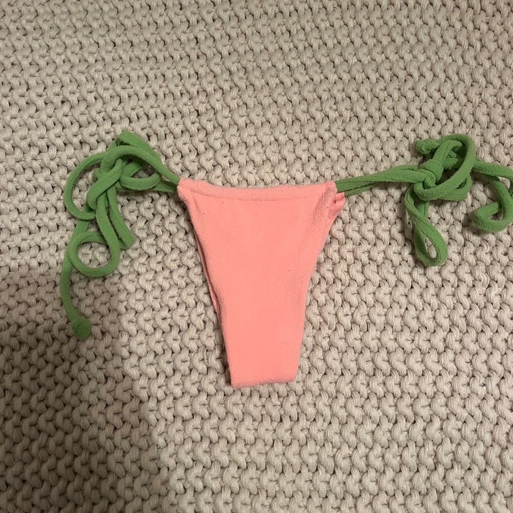 Frankie’s bikinis